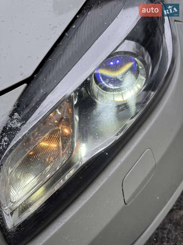 Седан Chevrolet Malibu 2012 в Киеве фото 23 Седан Chevrolet Malibu 2012 в Киеве