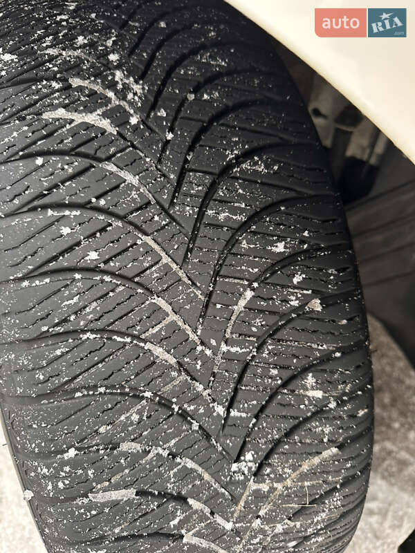 Седан Chevrolet Malibu 2012 в Киеве фото 24 Седан Chevrolet Malibu 2012 в Киеве