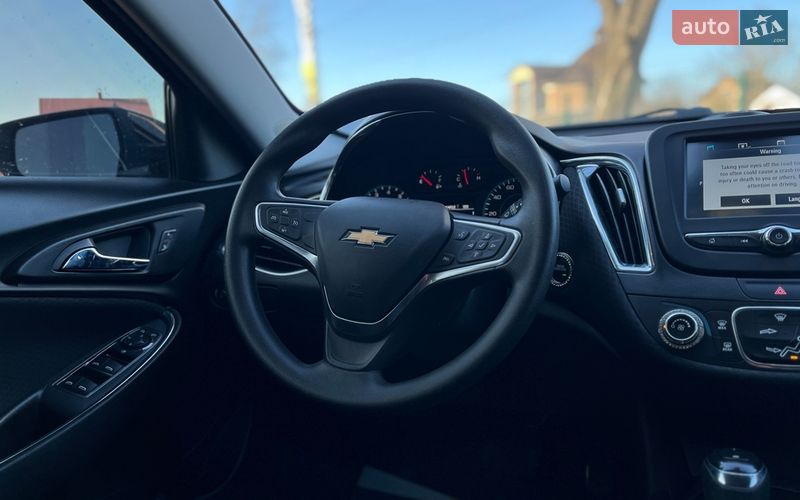 Седан Chevrolet Malibu 2017 в Коломые