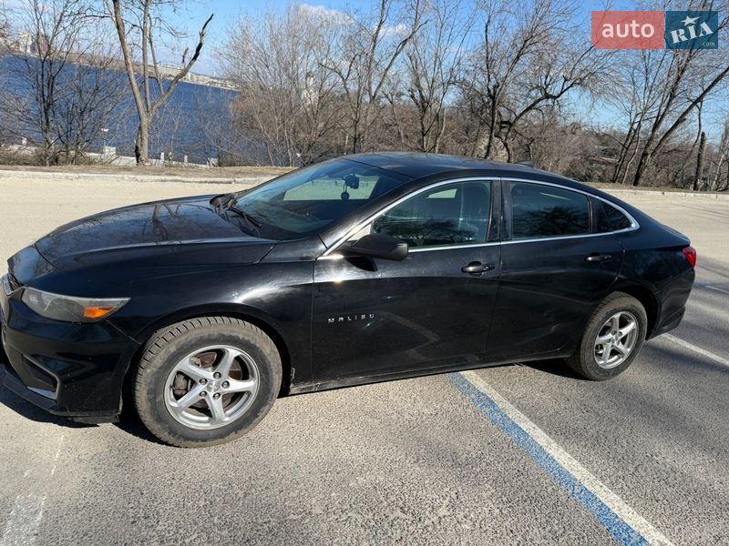 Седан Chevrolet Malibu 2017 в Дніпрі