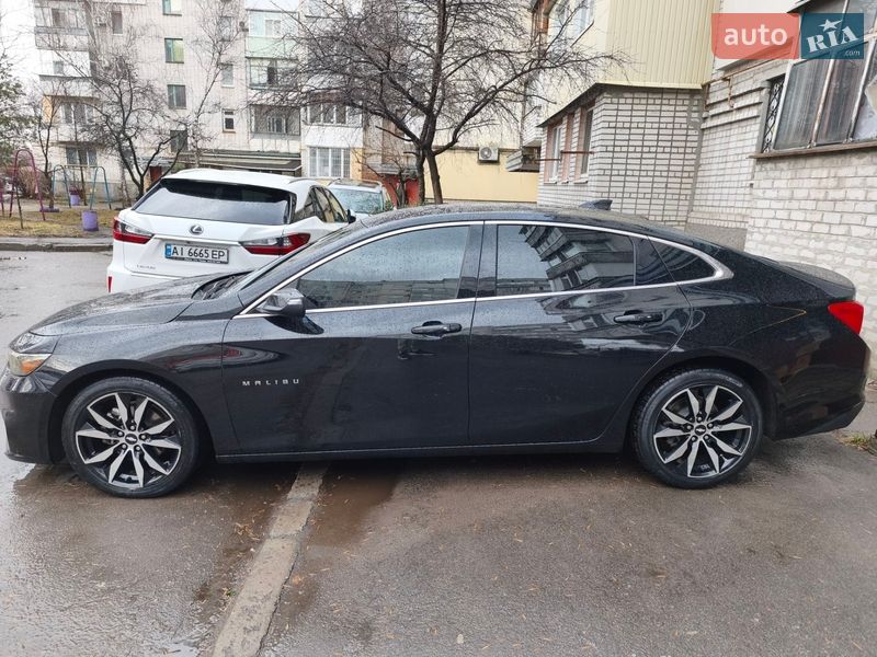 Седан Chevrolet Malibu 2018 в Кременчуці
