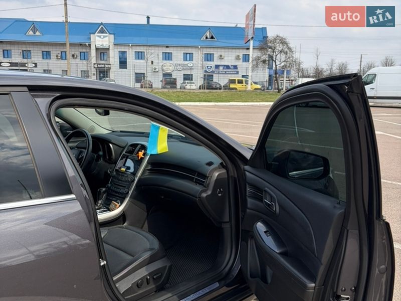 Седан Chevrolet Malibu 2014 в Житомирі