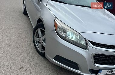 Седан Chevrolet Malibu 2015 в Киеве