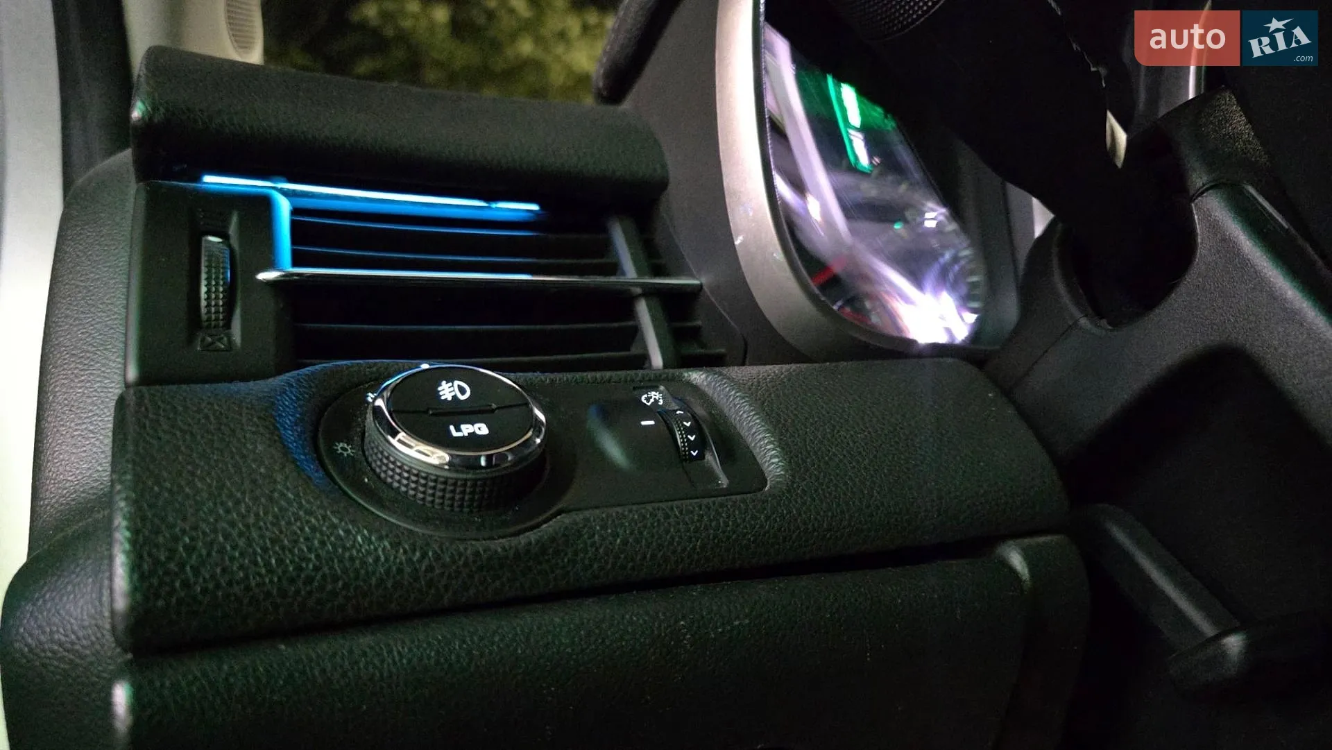2012 Chevrolet Malibu - мініатюра 26