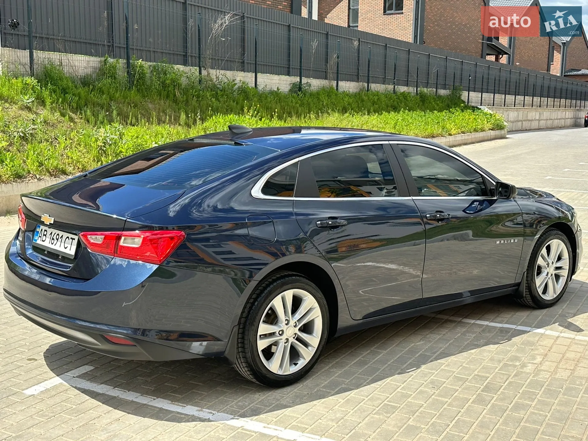 2016 Chevrolet Malibu - мініатюра 8