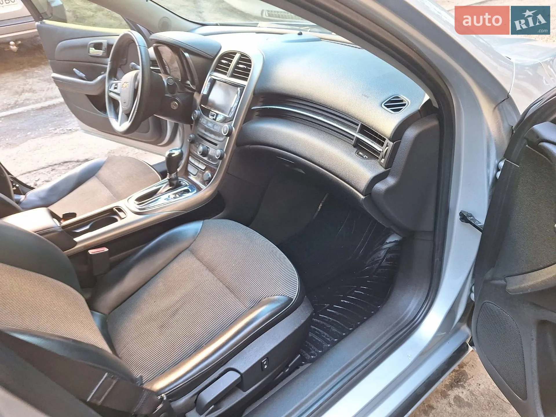 2012 Chevrolet Malibu - мініатюра 27