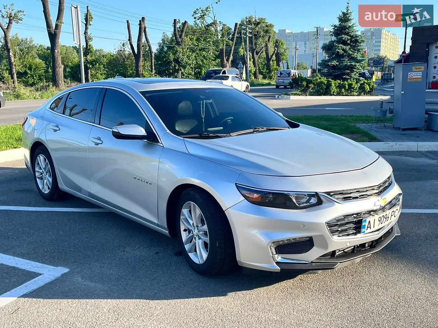 2016 Chevrolet Malibu - мініатюра 2