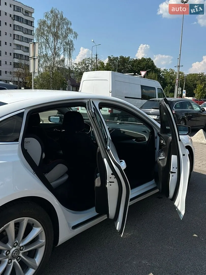 2016 Chevrolet Malibu - мініатюра 6