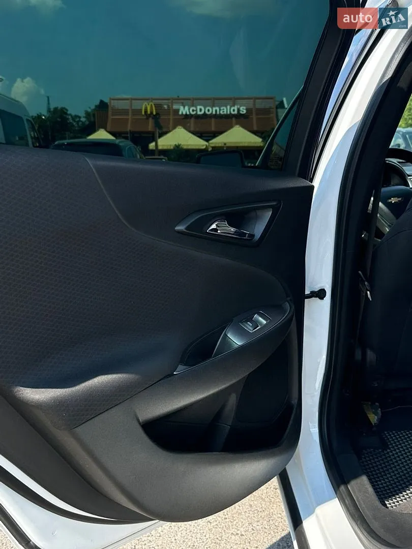 2016 Chevrolet Malibu - мініатюра 13