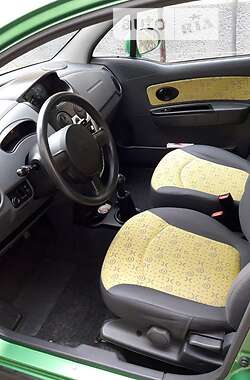 Хэтчбек Chevrolet Matiz 2008 в 