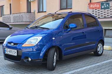 Хэтчбек Chevrolet Matiz 2009 в 
