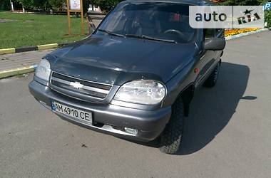 Внедорожник / Кроссовер Chevrolet Niva 2004 в Житомире