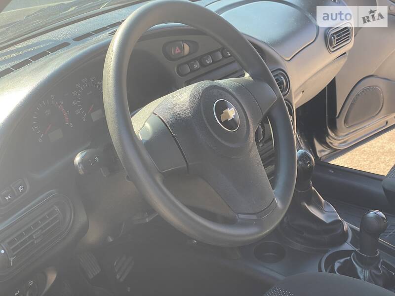 Позашляховик / Кросовер Chevrolet Niva 2015 в Черкасах