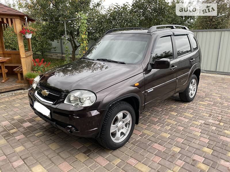 Chevrolet Niva BERTONE
