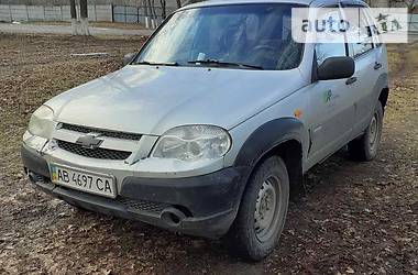 Внедорожник / Кроссовер Chevrolet Niva 2010 в Баре