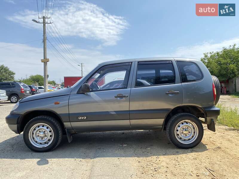 Внедорожник / Кроссовер Chevrolet Niva 2006 в Одессе