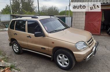 Внедорожник / Кроссовер Chevrolet Niva 2006 в Смеле