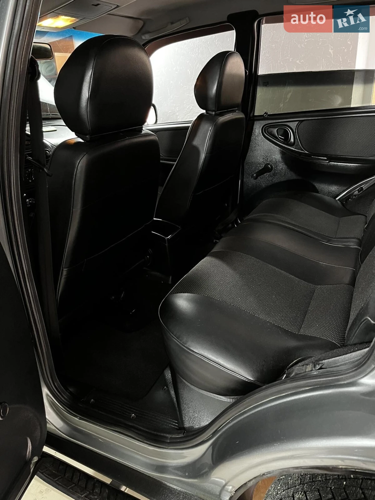 2010 Chevrolet Niva - мініатюра 3
