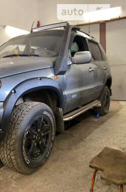 Внедорожник / Кроссовер Chevrolet Niva 2007 в Запорожье