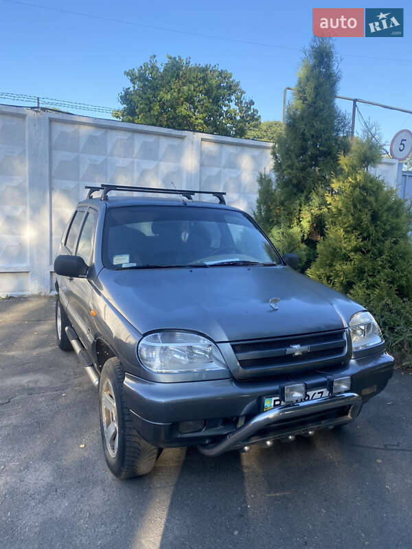 Позашляховик / Кросовер Chevrolet Niva 2005 в Хмельницькому фото 2 Позашляховик / Кросовер Chevrolet Niva 2005 в Хмельницькому