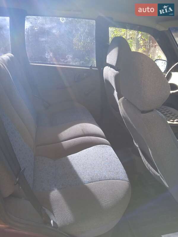 Внедорожник / Кроссовер Chevrolet Niva 2004 в Львове