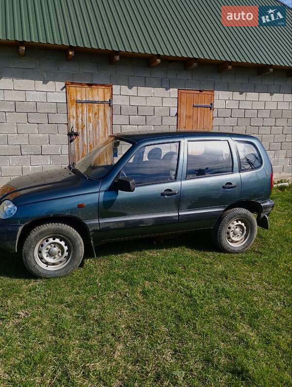 Позашляховик / Кросовер Chevrolet Niva 2008 в Володимирці