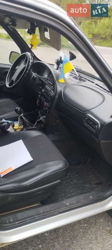 Внедорожник / Кроссовер Chevrolet Niva 2008 в Запорожье