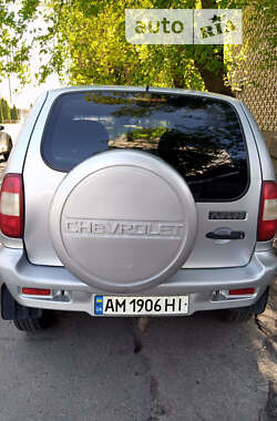Внедорожник / Кроссовер Chevrolet Niva 2006 в Житомире