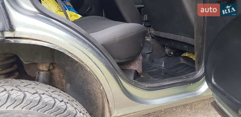 Позашляховик / Кросовер Chevrolet Niva 2007 в Дергачах