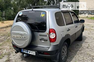 Позашляховик / Кросовер Chevrolet Niva 2010 в Херсоні