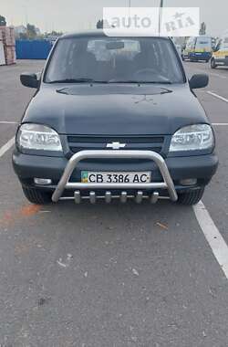 Внедорожник / Кроссовер Chevrolet Niva 2006 в Киеве