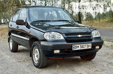 Внедорожник / Кроссовер Chevrolet Niva 2006 в Сумах