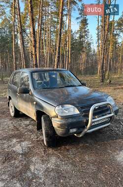 Позашляховик / Кросовер Chevrolet Niva 2006 в Коростишеві