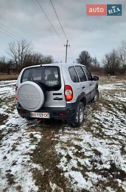 Позашляховик / Кросовер Chevrolet Niva 2011 в Тернополі