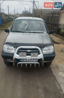 Позашляховик / Кросовер Chevrolet Niva 2006 в Затишші