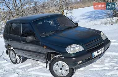 Позашляховик / Кросовер Chevrolet Niva 2004 в Миргороді