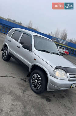 Внедорожник / Кроссовер Chevrolet Niva 2006 в Киеве