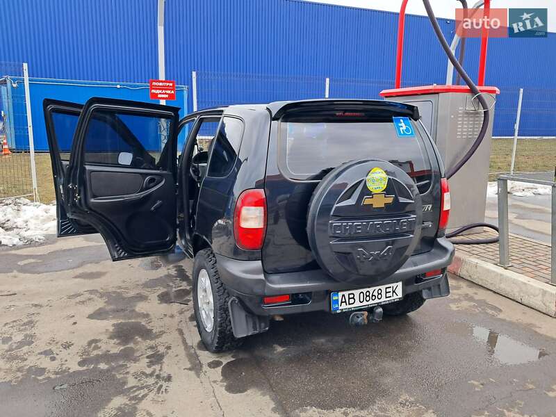 Позашляховик / Кросовер Chevrolet Niva 2007 в Ямполі