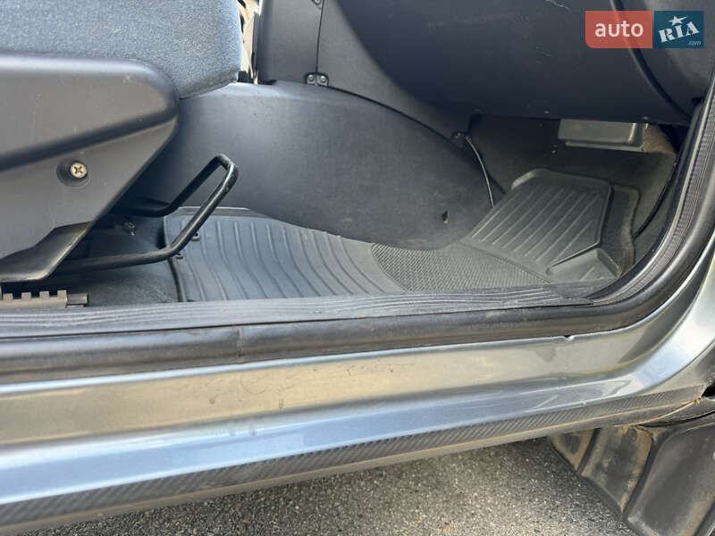 Позашляховик / Кросовер Chevrolet Niva 2004 в Кривому Розі