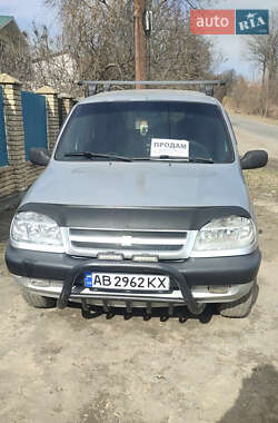 Внедорожник / Кроссовер Chevrolet Niva 2008 в Баре