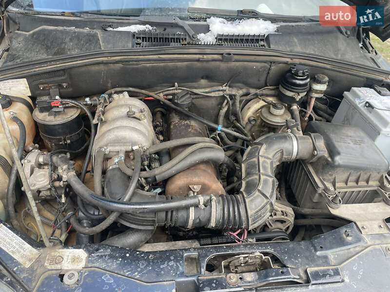 Позашляховик / Кросовер Chevrolet Niva 2006 в Жовкві