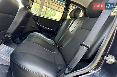 Внедорожник / Кроссовер Chevrolet Niva 2008 в 
