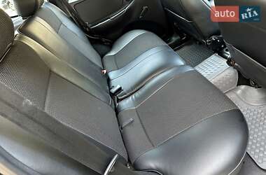 Внедорожник / Кроссовер Chevrolet Niva 2008 в 
