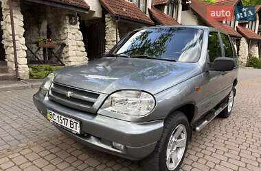 Позашляховик / Кросовер Chevrolet Niva 2008 в Львові