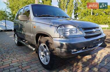 Внедорожник / Кроссовер Chevrolet Niva 2008 в 