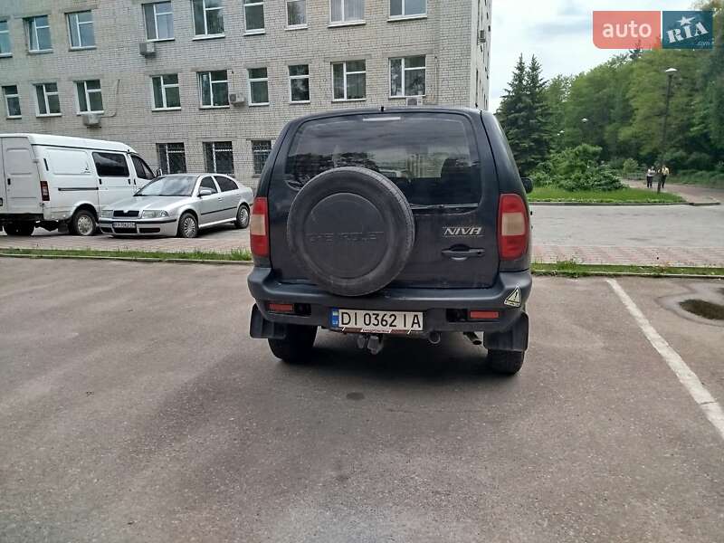Внедорожник / Кроссовер Chevrolet Niva 2006 в Чернигове