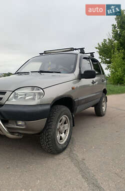 Позашляховик / Кросовер Chevrolet Niva 2008 в Козелеці