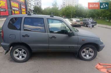 Внедорожник / Кроссовер Chevrolet Niva 2008 в 
