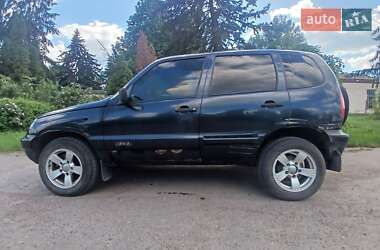 Внедорожник / Кроссовер Chevrolet Niva 2008 в 