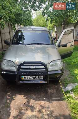 Внедорожник / Кроссовер Chevrolet Niva 2007 в 